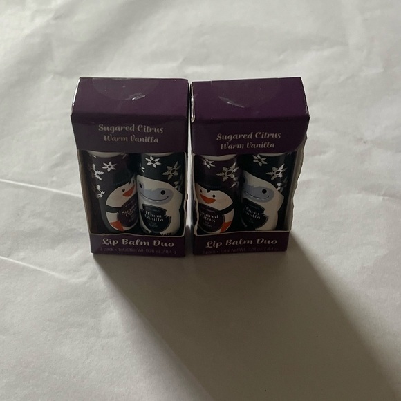 Lip balm duo - lot of 2 brand new in box - Picture 2 of 3